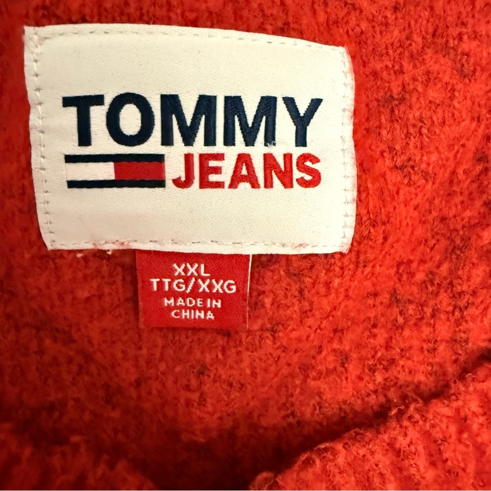 Tommy Jeans Men’s XXL Red Crewneck Sweater Classic Logo 90s Style - Picture 3 of 4